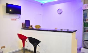 Guangzhou Huiyin Fashion Hotel (Pazhou Convention and Exhibition Xingang East Subway Station)