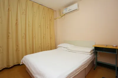 Clockwise Fashion Inn Hotels near Antu West Railway Station