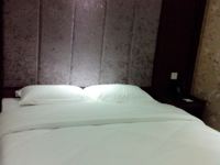枝江王牌宴酒店 - 大床房