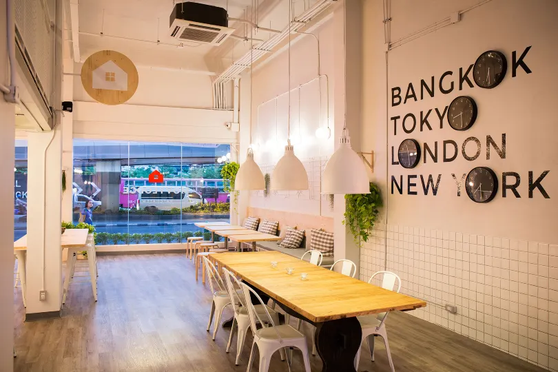 모비로지 호스텔