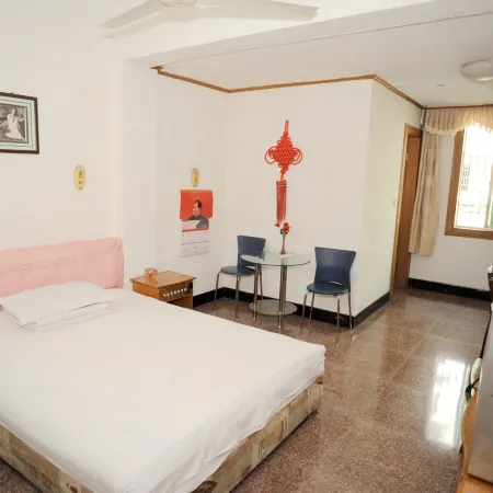 Station hotel