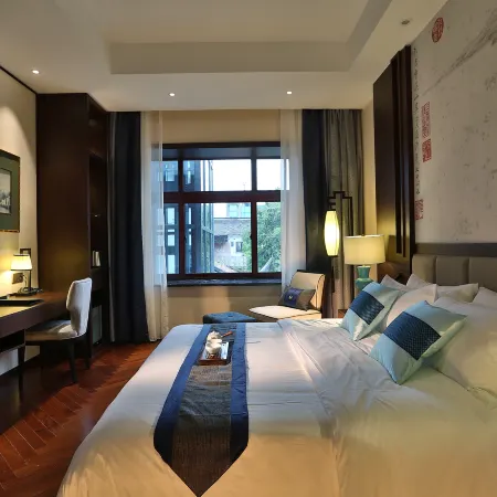Chengshang Shijia Hotel