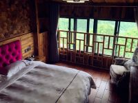 武隆陈家花园酒店 - 木色主题大床房