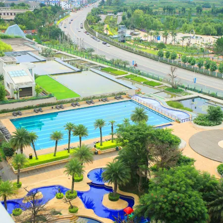 Junlin Holiday Hotel