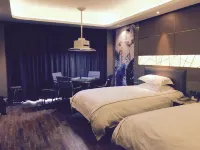 Tianyue Renhe Hotel Отели в г. Хукоу