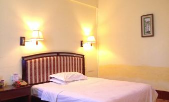 Mengshan City Star Hotel
