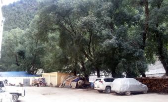 Baiyu Yuzhou Apartment