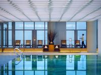 广州柏悦酒店 - 室内游泳池