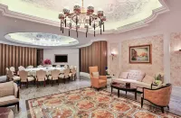 Venice Hotel - Breakfast