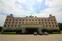 Kaiyue Hotel Hotell i Wujiang