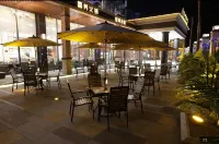 Golden Maple Hotel Hotels in Yangshan County