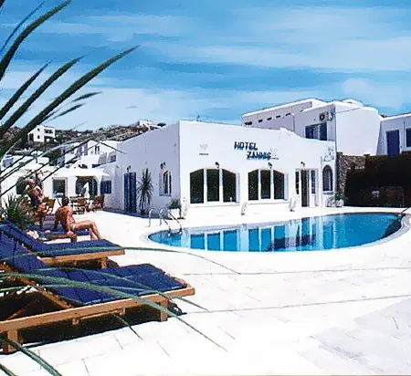 Zannis Hotel