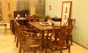 Chongqing Ronghua Hotel (Jiangjin Passenger Transport Center Branch)