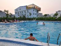 防城港华业城度假酒店 - 室外游泳池