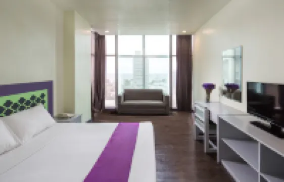 โรงแรมวี