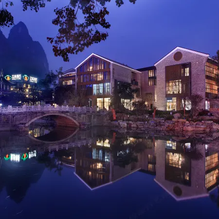 Kumquat Hotel
