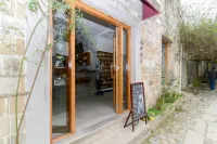 Guoke Lvren Youth Hostel Hotels in 