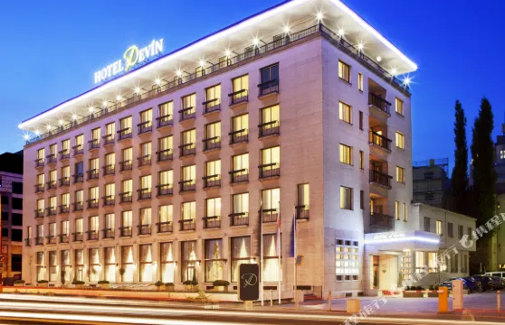 德文酒店