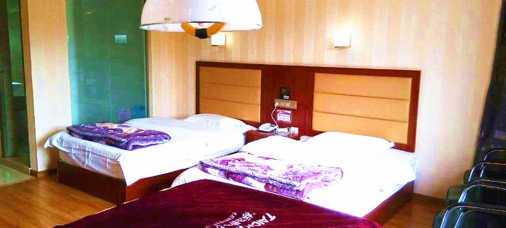 Xinhong Hotel Hotels in Shuangbai