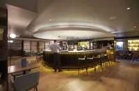 DoubleTree by Hilton London Excel - bar
