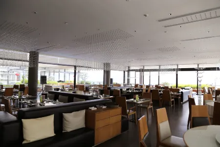 Wu Mountain Trail Bay Resort Hotel Отели рядом с достопримечательностью «Xiayong»