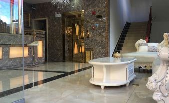 Jiangcheng Shengping Business Hotel