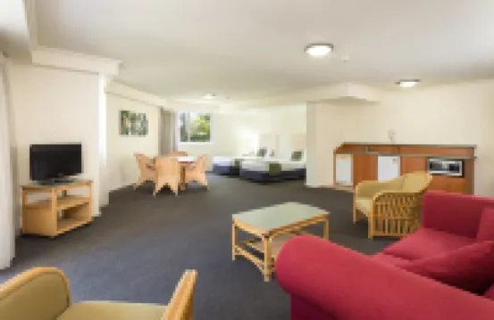 Sovereign on the Gold Coast Hotels in Surfers Paradise