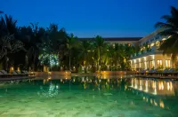 Lotus Blanc Resort - Romantic