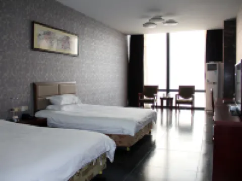 Buena Vista Ocean Inn Yantai Hotels near Yangma Island