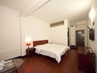 连江聚宾旅馆 - 标准大床房