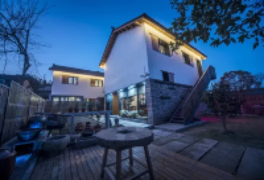 Caomutang · Yinquan Songyang Boutique Hostel