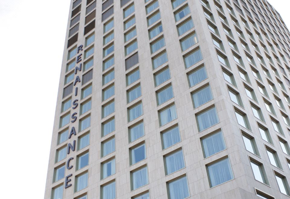 1. 르네상스 취리히..