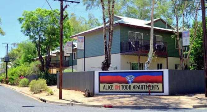 Alice on Todd Apartments Hotels in Alice Springs