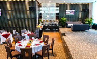 5. Hotel Ro..