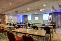 Novotel Paris Suresnes Longchamp