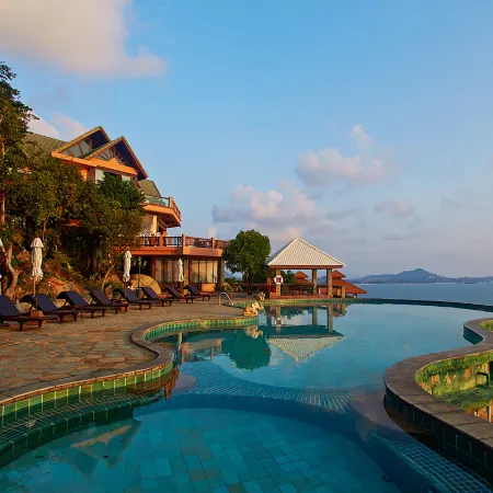 Samui Bayview Resort & Spa