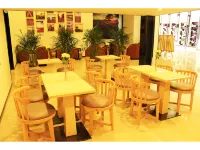 Lavande Hotel (Neijiang Wanda Plaza High Speed ​​Railway North Station) - Frühstück
