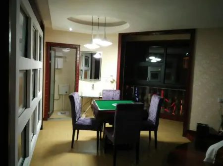 Shengyao Hotel, Huazhong, Lijiang Отели рядом с достопримечательностью «Zhijiang Tianhou Temple»