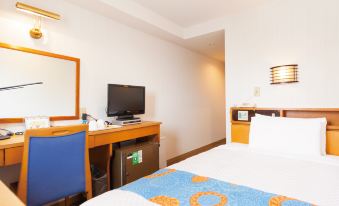 Hotel Ocean (Kokusai-Dori)