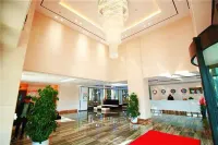 훈춘 유라시안 호텔 (오우야 옌바이 쇼핑센터 국제여객운송역)