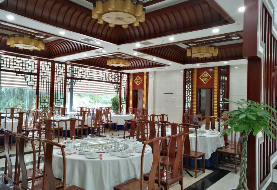 2. 랑위안 호텔..