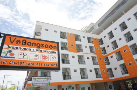 V at Bangsaen Отели рядом с достопримечательностью «Храм Ада и Рая»
