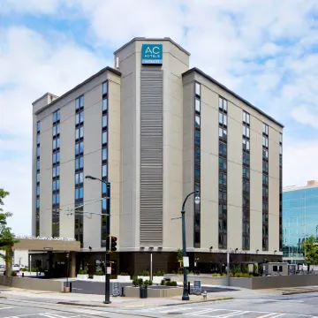 أي سي هوتيل باي ماريوت أتلانتا داونتاون Hotels near ذا تابرنكل
