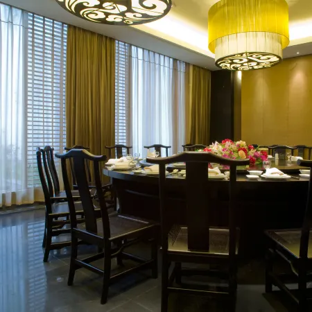 Yunmeng Hotel