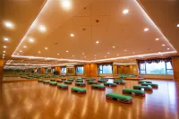 Hubei Culture and Tourism Honglian Lake Hotel - Gym
