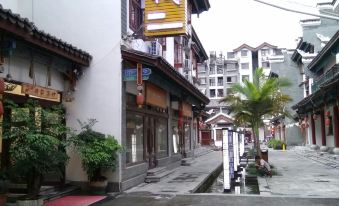 Libo Ancient Town Yidian Chinese Inn