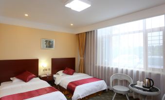 Changbai Mountain Runpeng Hotel