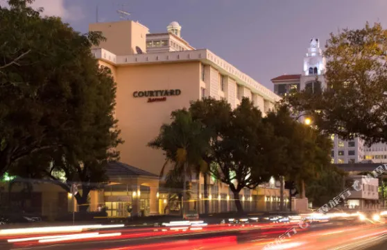 邁阿密珊瑚閣萬怡酒店