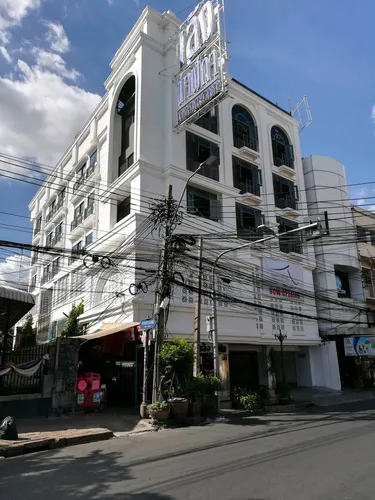 รูปภาพของลัคกี้เฮ้าส์