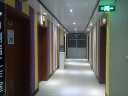 Xinzheng 8090 Network Inn